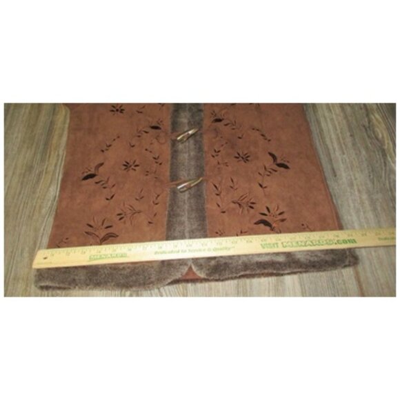 Relativity Small Brown Embroidered Sherpa Lined Faux Suede Coat Toggle Boho Y2K - Picture 9 of 15